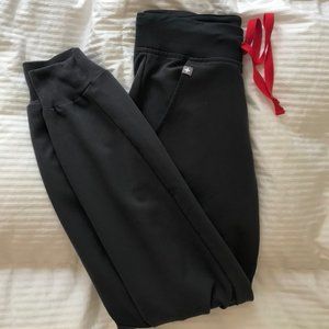 FIGS Charcoal Scrubs